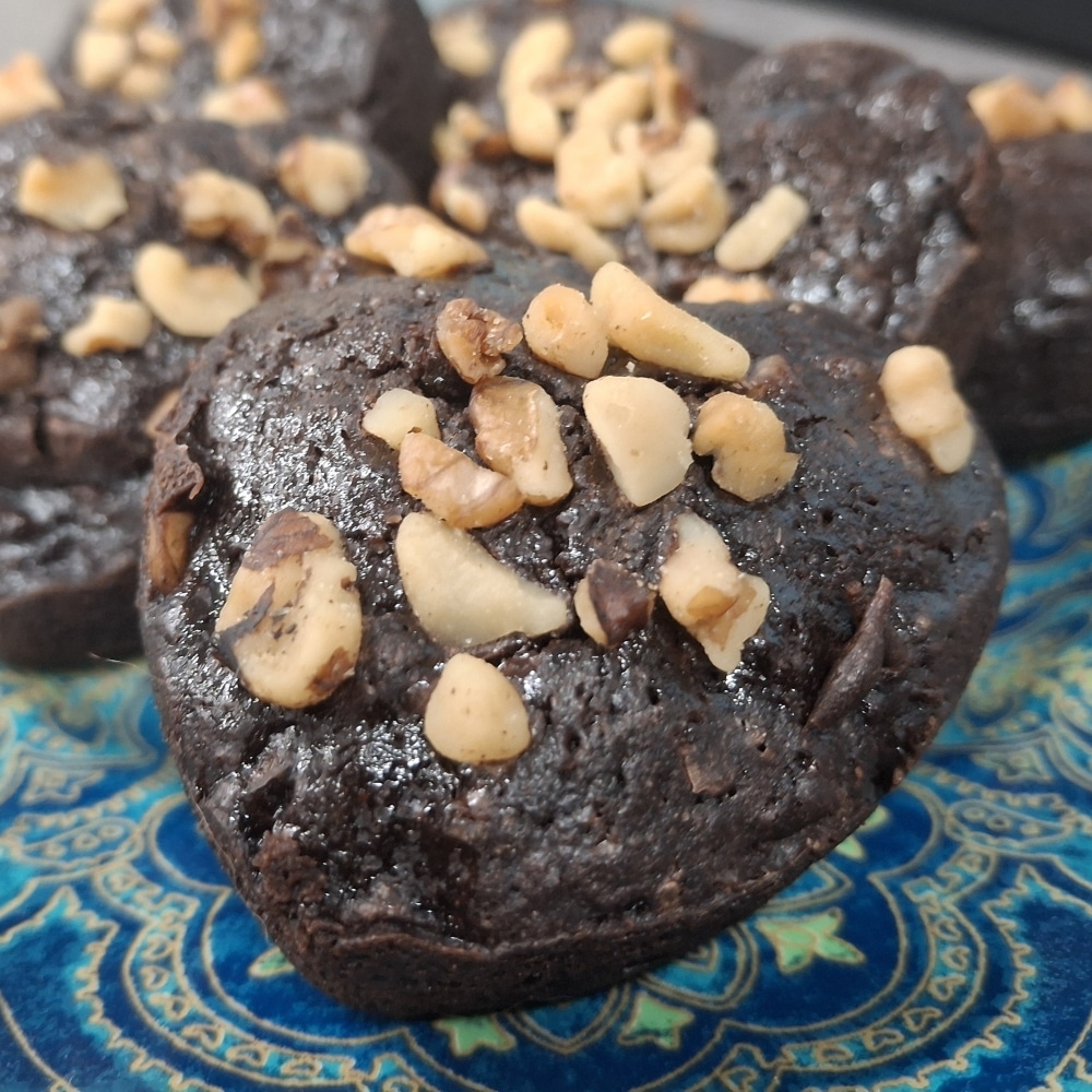 gluten free walnut brownies are shippable